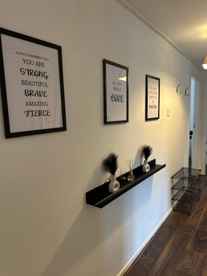 Lovely 2Bedroom 4Mins From Wimbledon Station London Luaran gambar