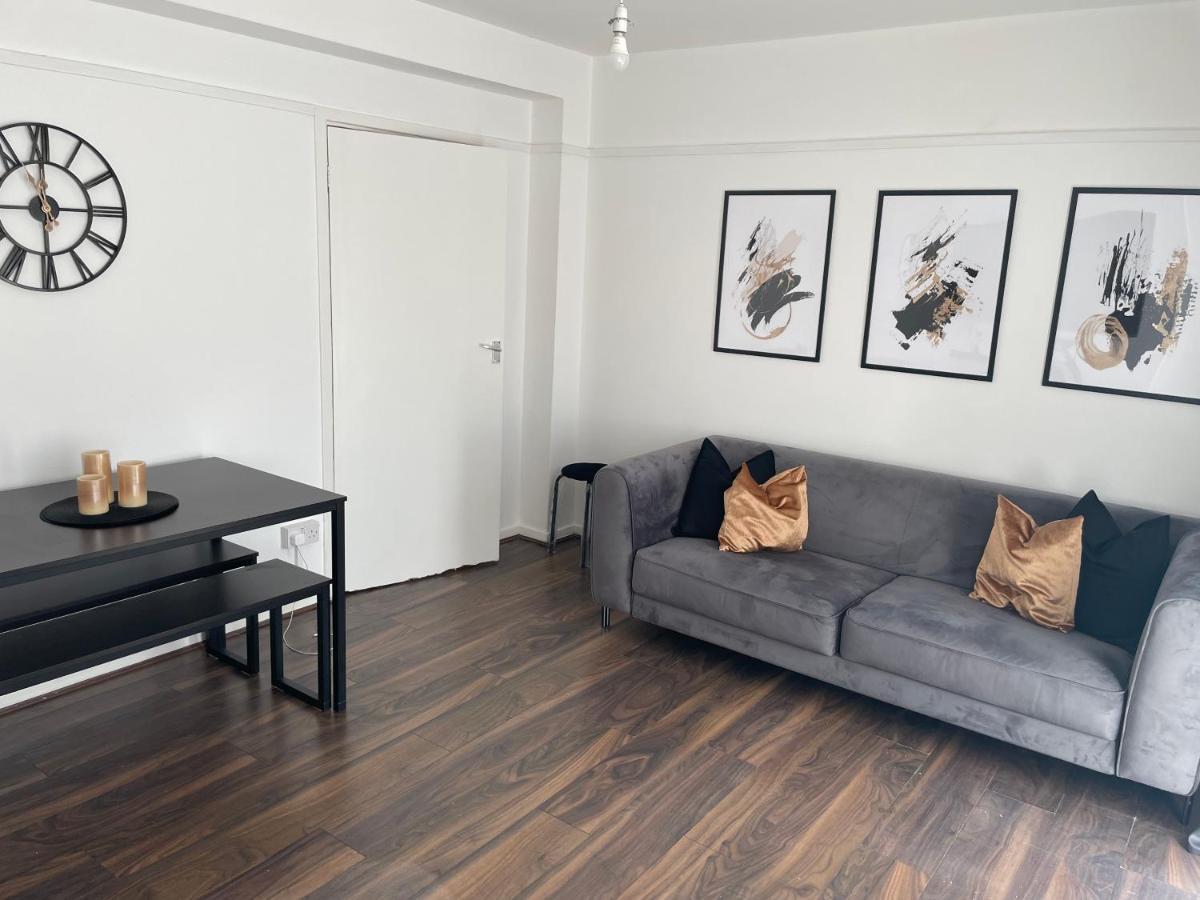 Lovely 2Bedroom 4Mins From Wimbledon Station London Luaran gambar